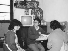 新中国第一台国产电视诞生北京牌黑白电